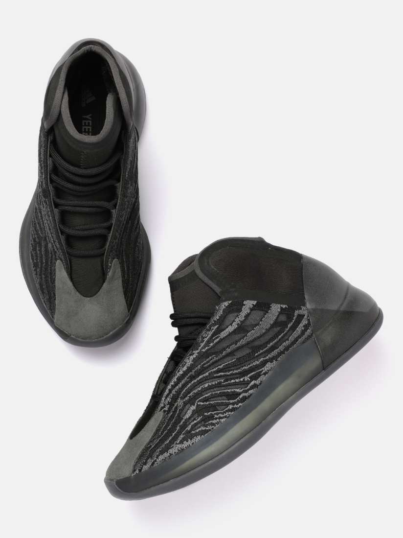 Yeezy shoes myntra cheap