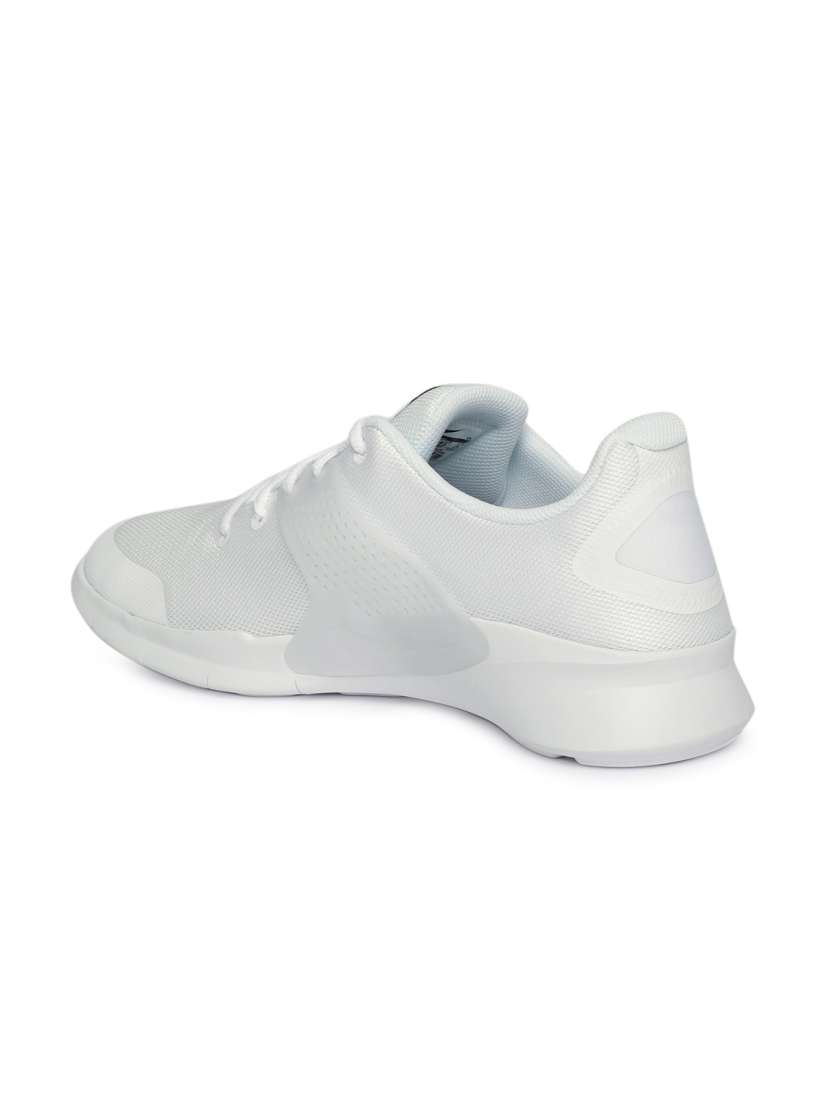 Nike arrowz white cheap