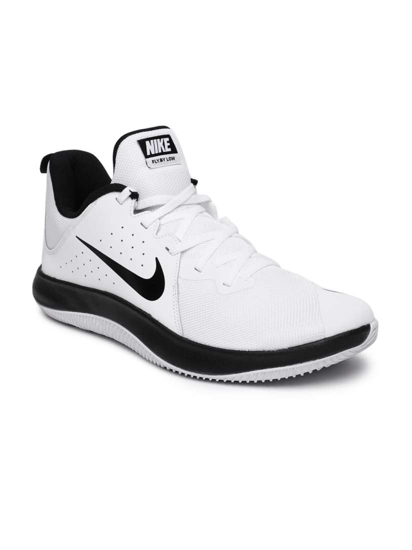 Nike flyby low basketball clearance