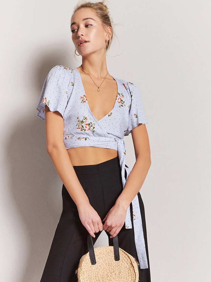 Forever 21 floral wrap top shop