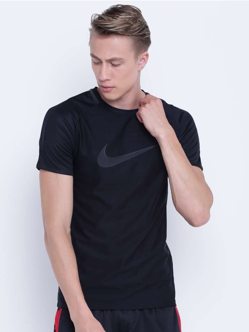 Nike t shirt myntra discount