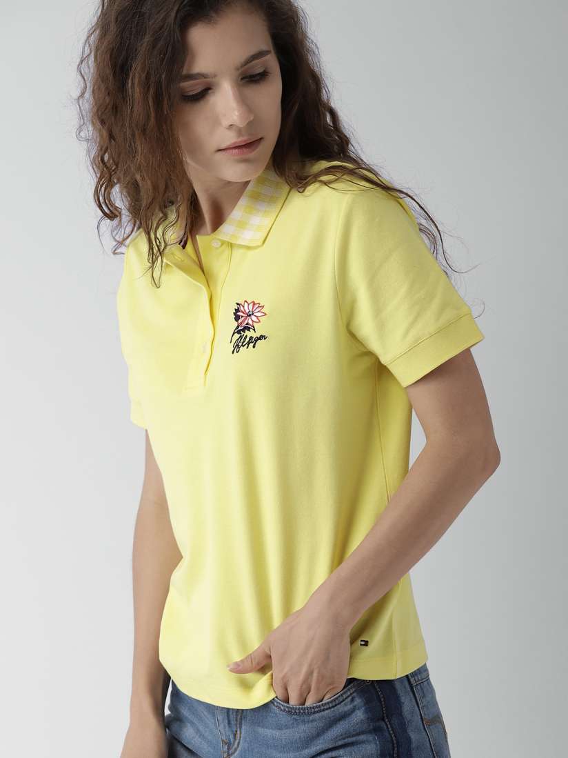 Yellow tommy hilfiger polo outlet