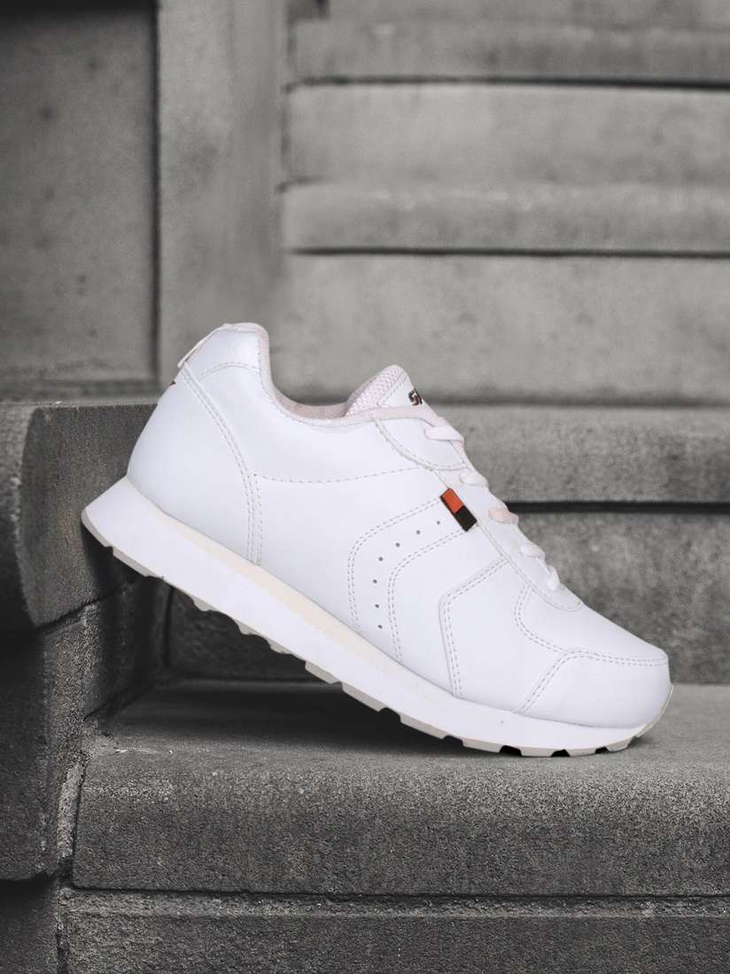 Sparx white running shoes deals