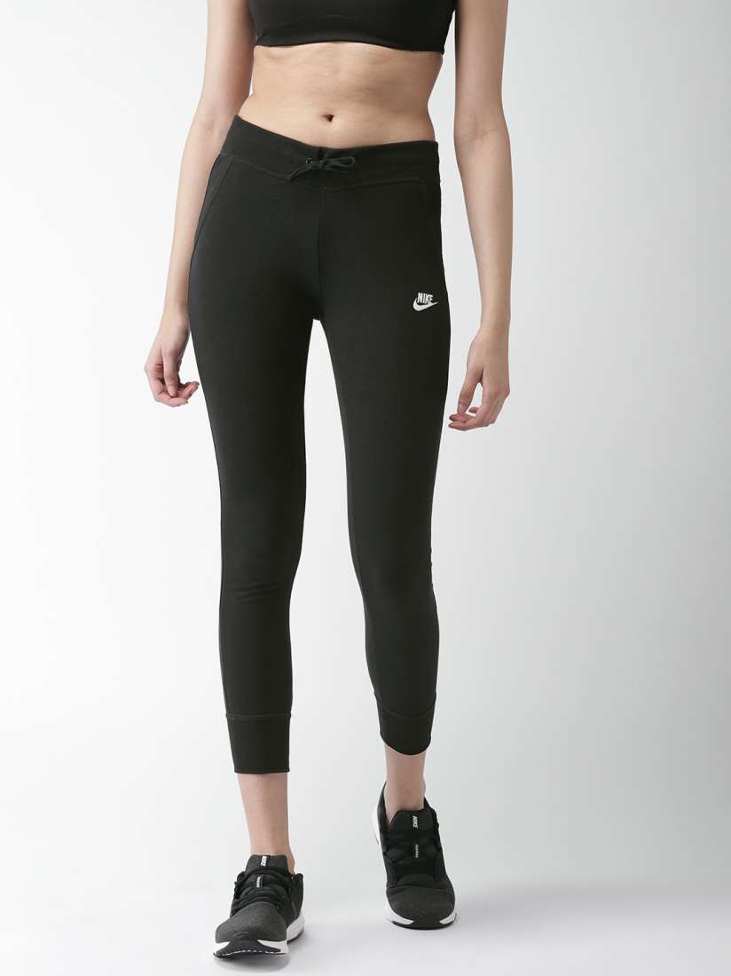 Nike cropped track pants 2025