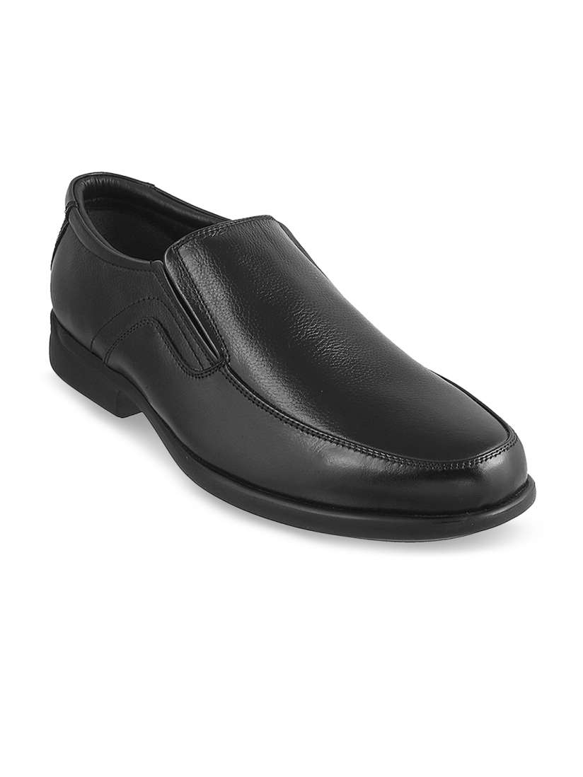 Myntra black shoes discount