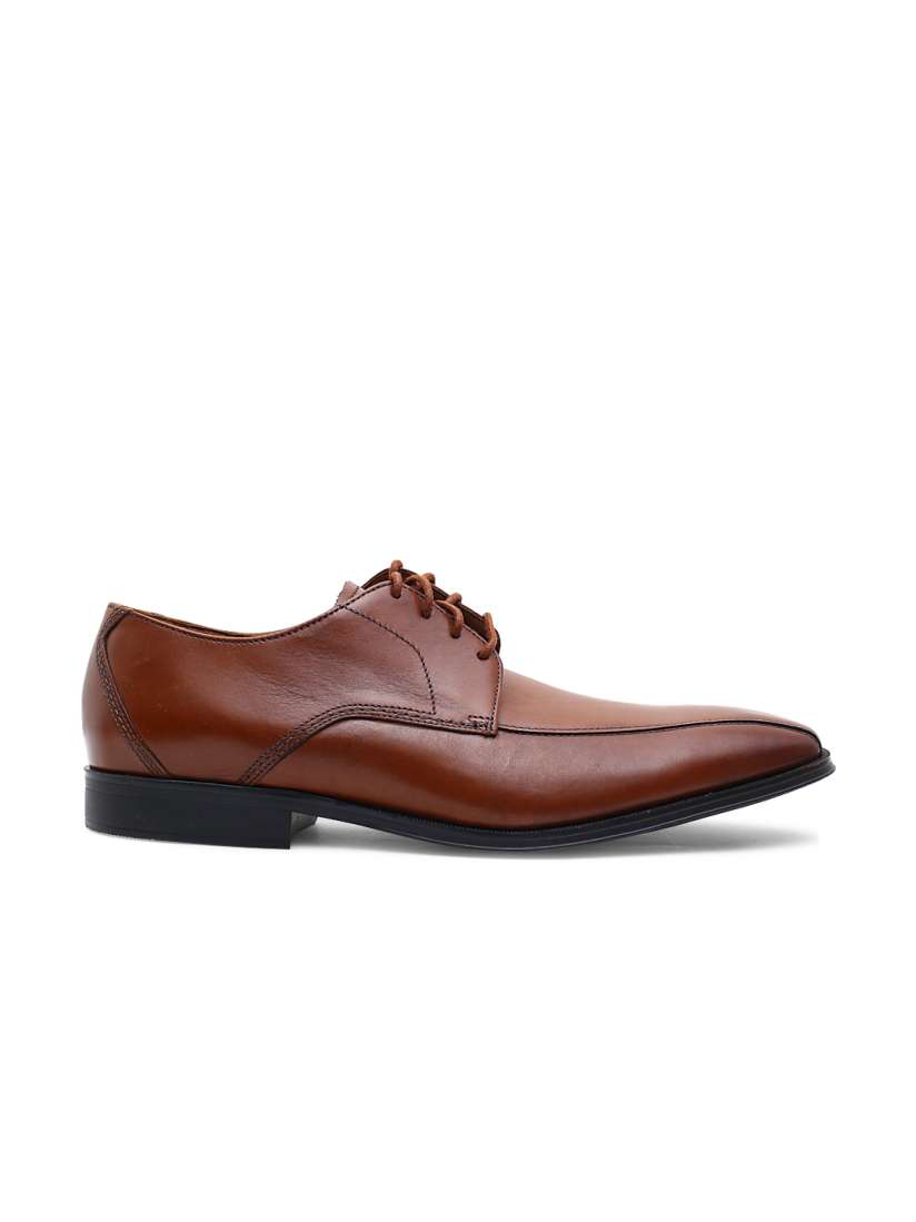 Buy Clarks Men Tan Brown Leather Formal Derby Shoes Formal Shoes for Men 5388636 Myntra