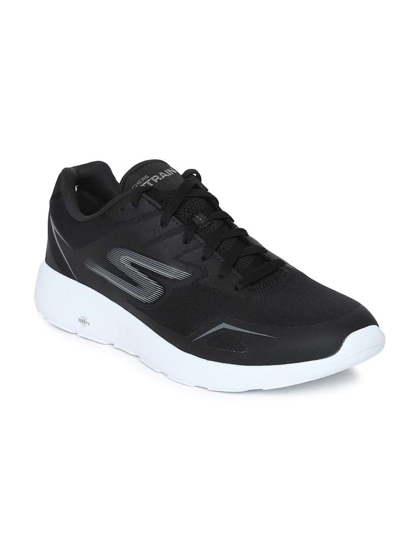 Skechers go train city store