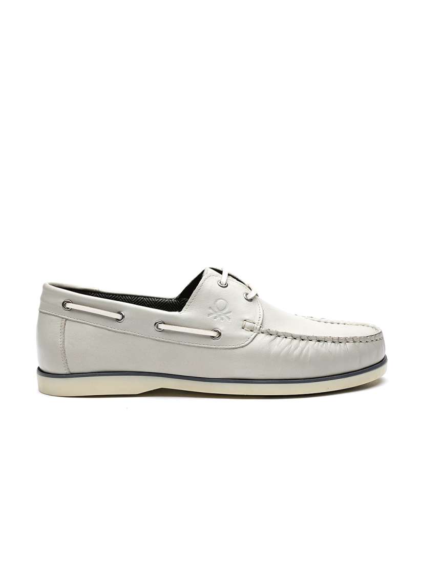 Benetton boat shoes discount