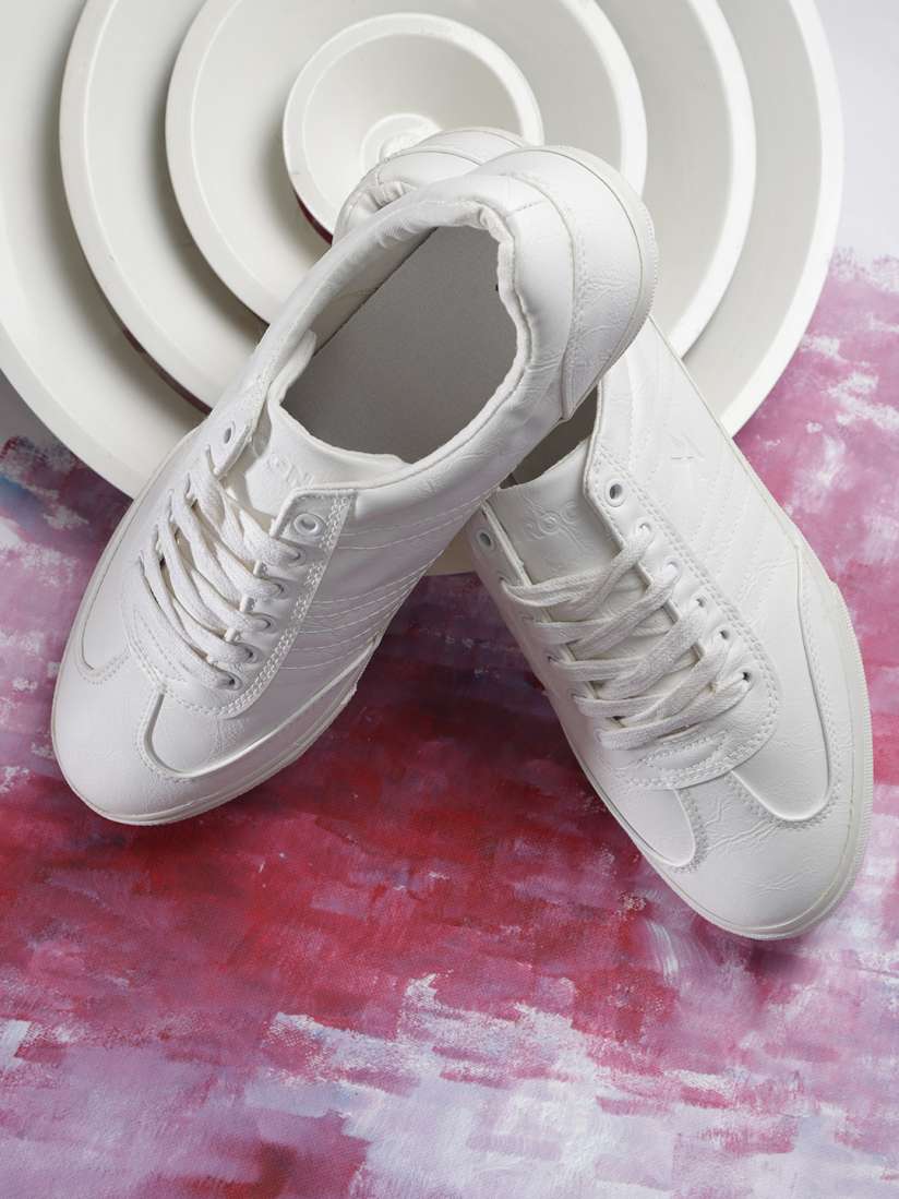 Wrogn white sneakers myntra discount