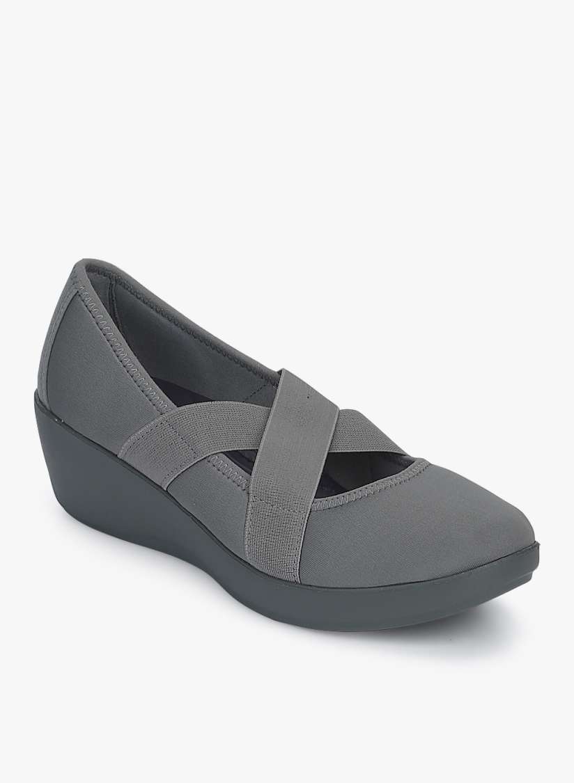 Buy Crocs Women Grey Solid Pumps Heels for Women 6516438 Myntra