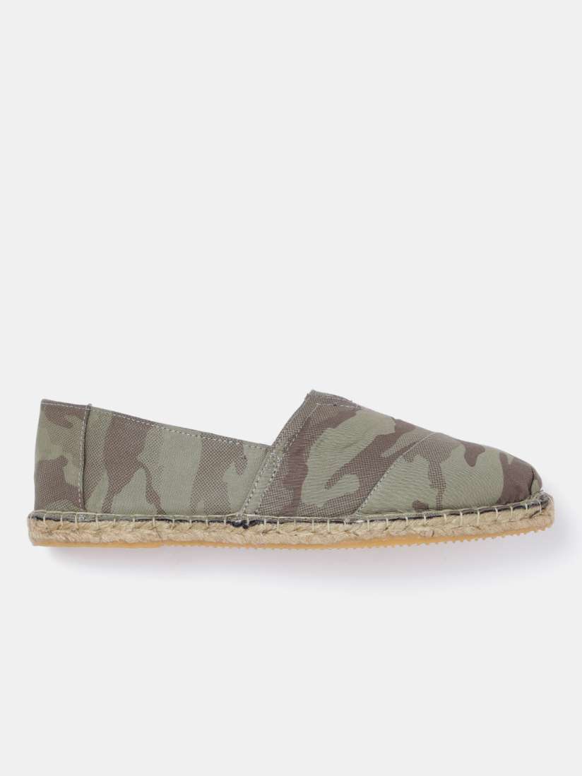 Roadster camouflage shoes sales