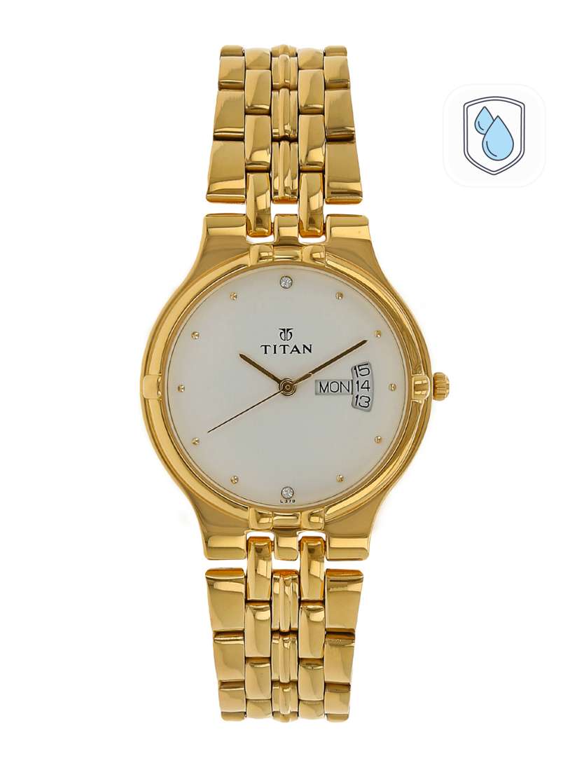 Titan karishma outlet