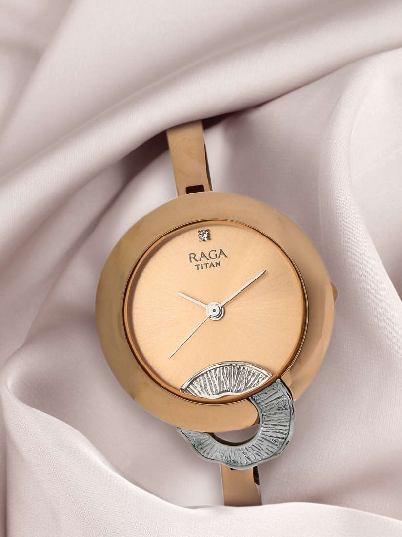 Titan raga espana collection best sale