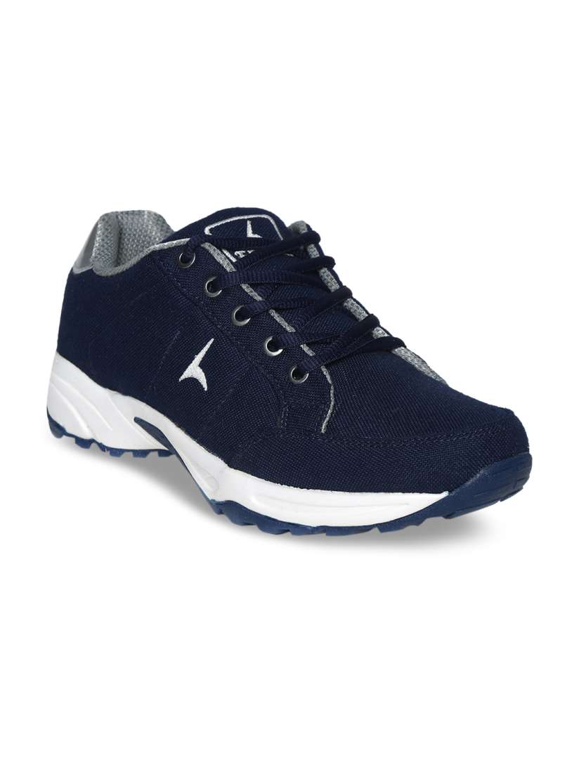 Buy TRACER Men Navy Blue Running Shoes Sports Shoes for Men 6608624 Myntra