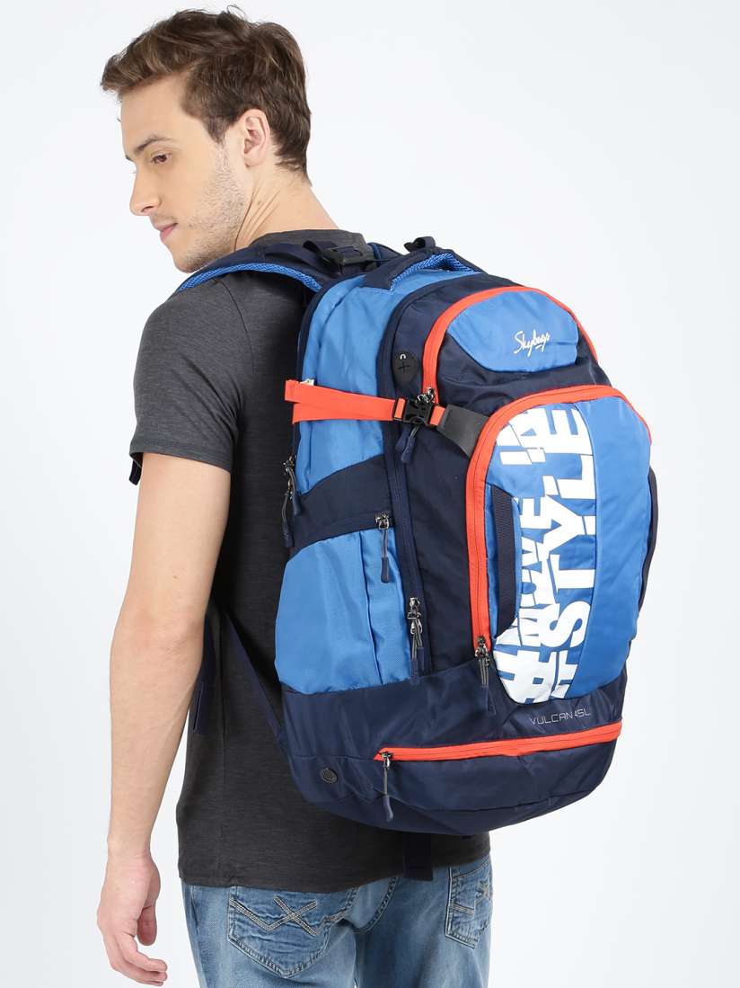 Skybags weekender 45 on sale