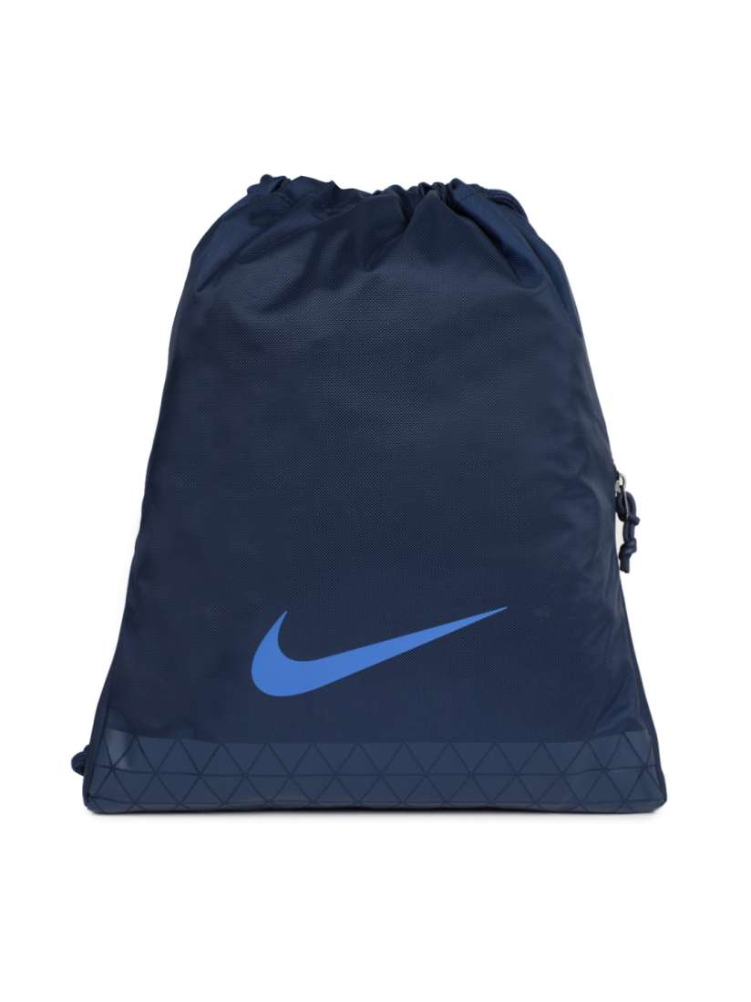 Nike backpacks myntra top