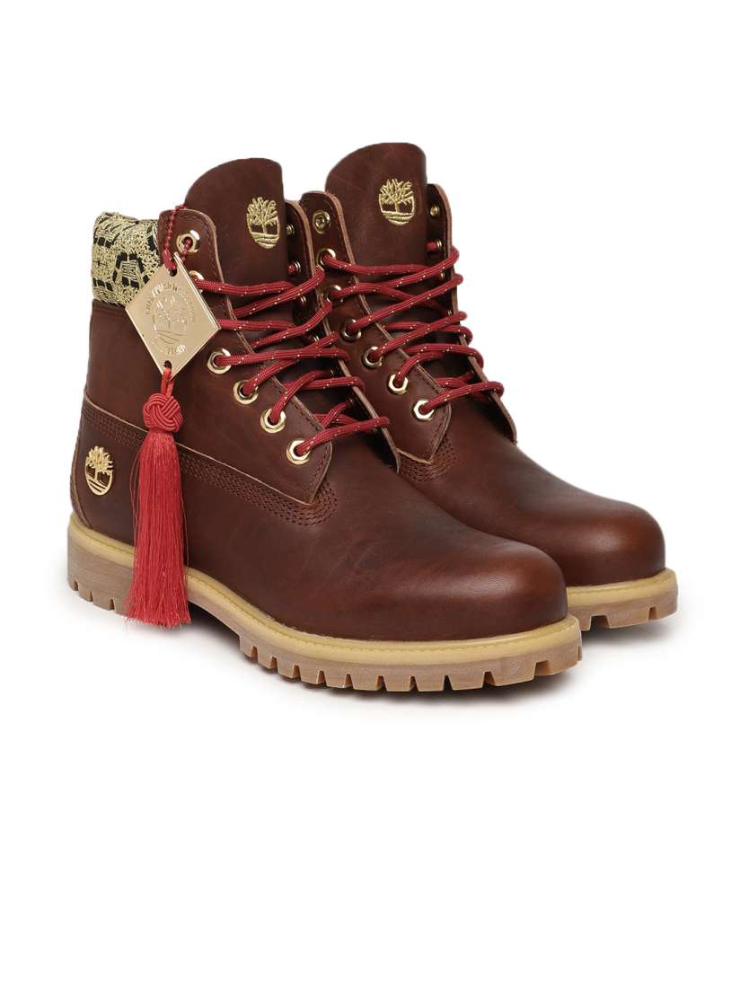 Buy Timberland Men Brown Solid Leather Mid Top Flat Boots Boots for Men 6695100 Myntra