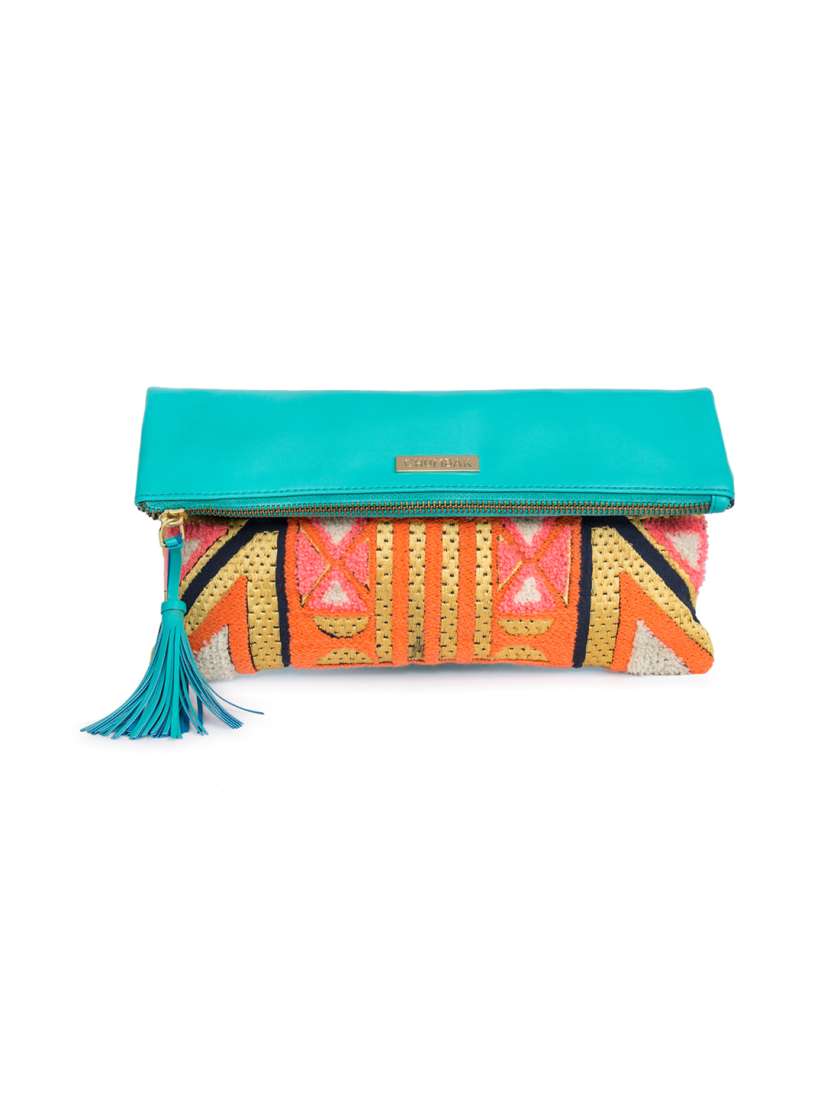 Chumbak clutches hotsell