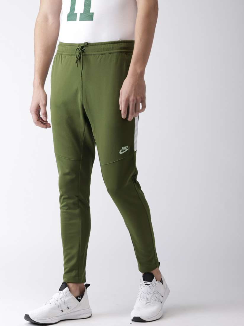 Nike tribute joggers in slim fit top