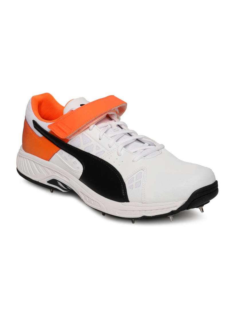 Buy Puma Men White evoSPEED 18.1 cricket Bowl Sports Shoes Sports Shoes for Men 6816096 Myntra