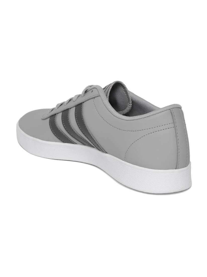 Buy ADIDAS Men Grey Easy VULC 2.0 Skateboarding Shoes Sports Shoes for Men 6841629 Myntra