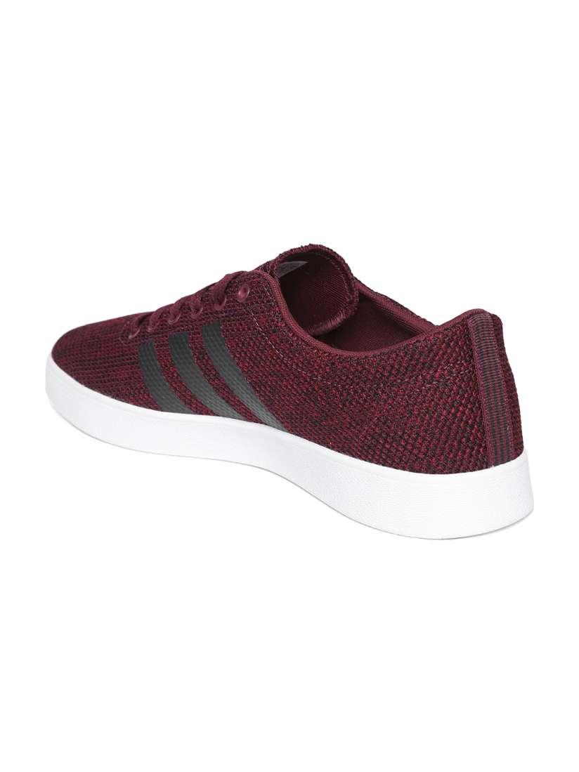 Buy ADIDAS Originals Men Burgundy Easy VULC 2.0 Skateboarding Shoes Sports Shoes for Men 6841853 Myntra