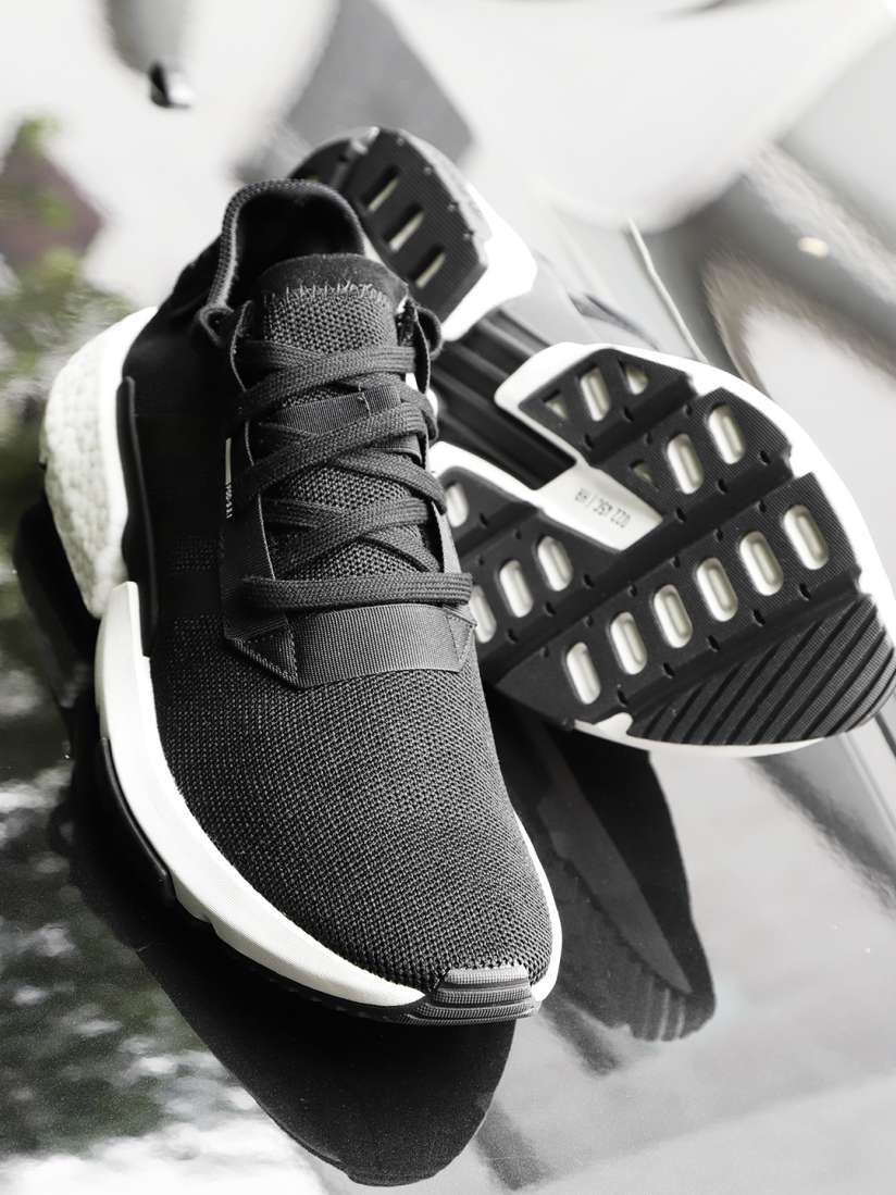 Pod sneakers hot sale
