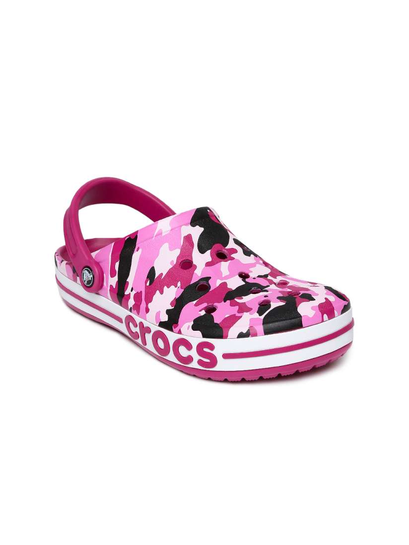 Womens pink camo crocs new arrivals