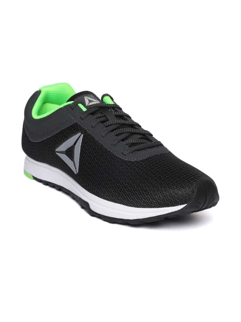 Buy Reebok Men Black Pro Train LP Shoes Sports Shoes for Men 6916877 Myntra