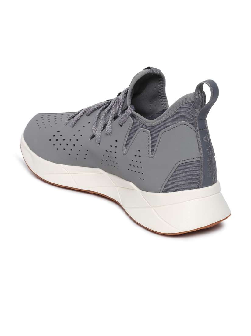 Reebok supreme runner sale