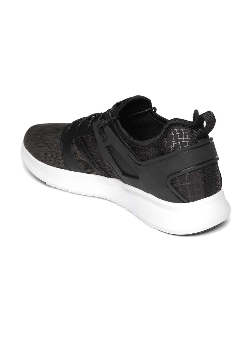 Reebok astound runner lp sales