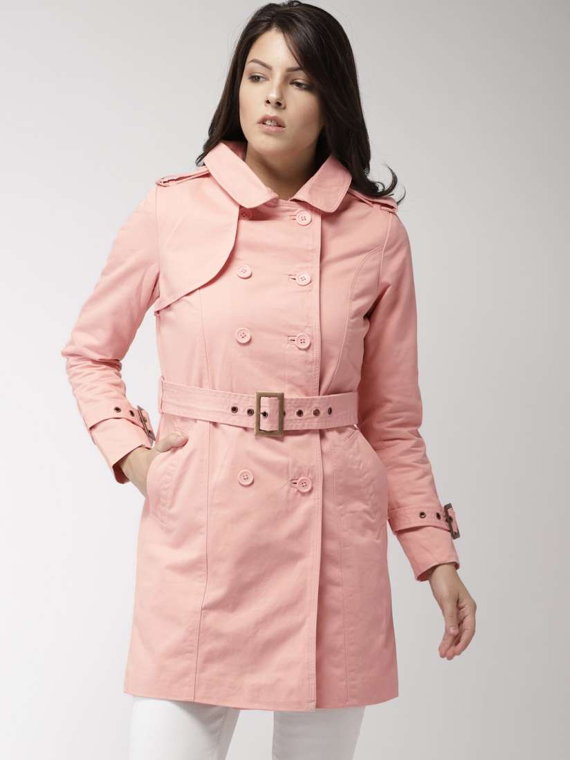 Bossini coat store