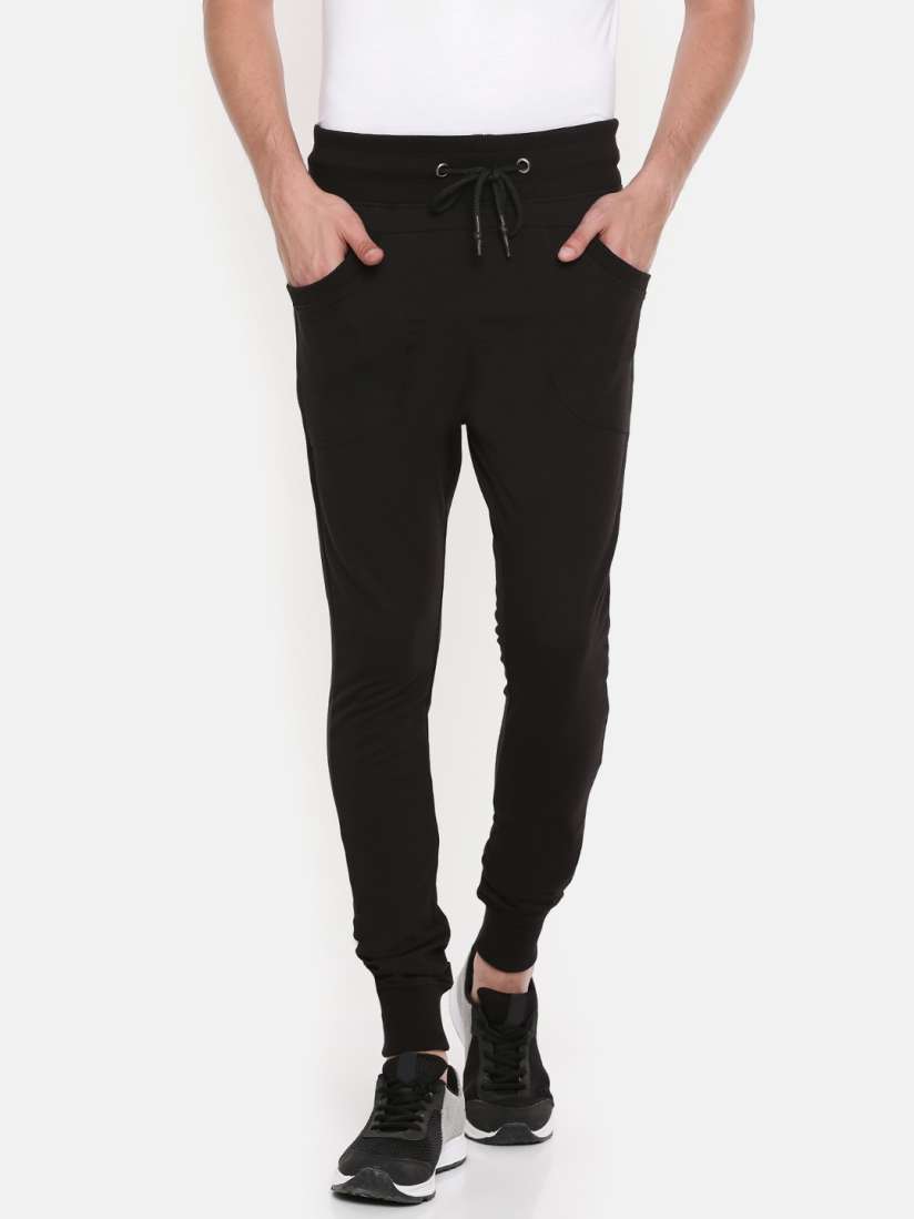 Skult by shahid kapoor joggers shop