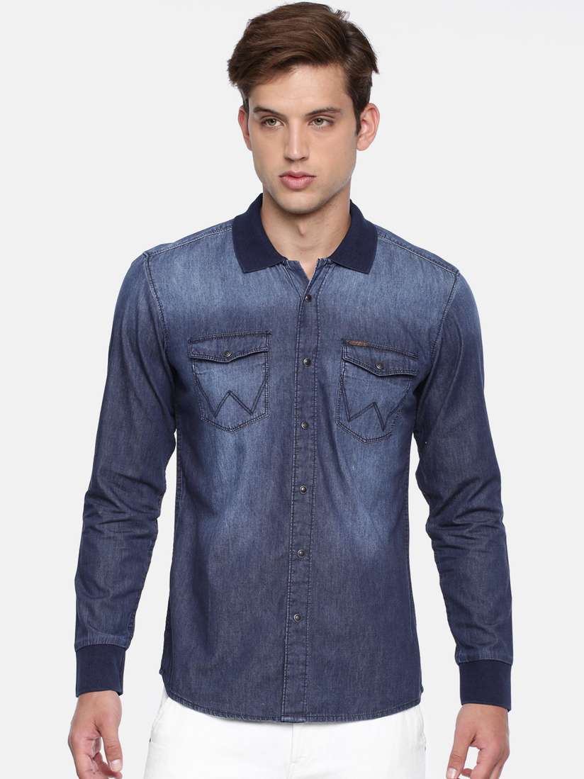 Buy Wrangler Men Blue Slim Fit Faded Chambray Shirt Shirts for