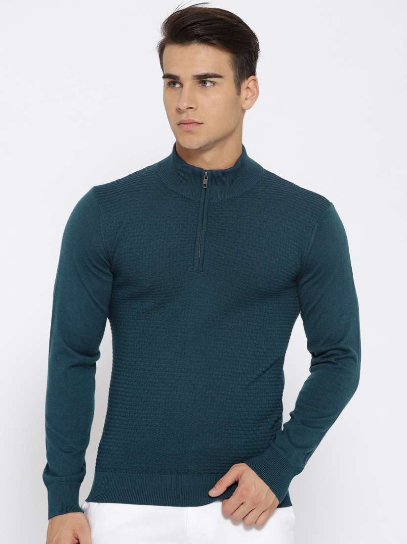 Van heusen pullover top
