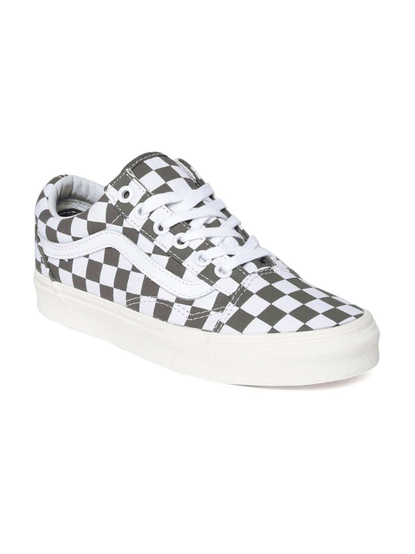 Vans old skool myntra new arrivals