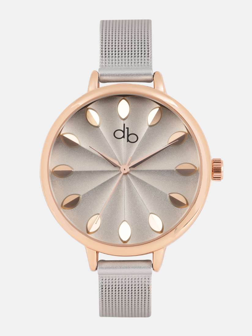 About dressberry watches outlet