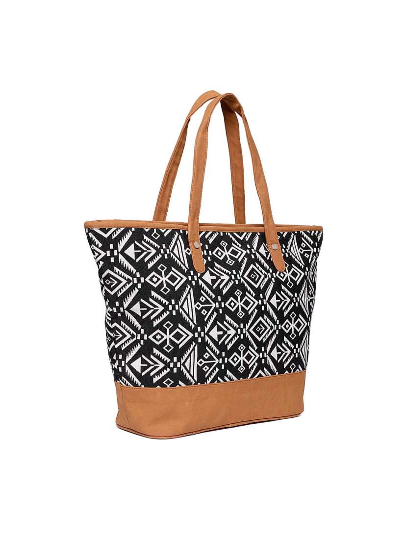 Kanvas katha tote bags shop
