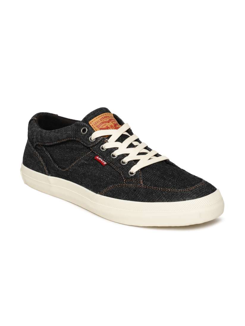 Levi's men's bass low sneakers best sale
