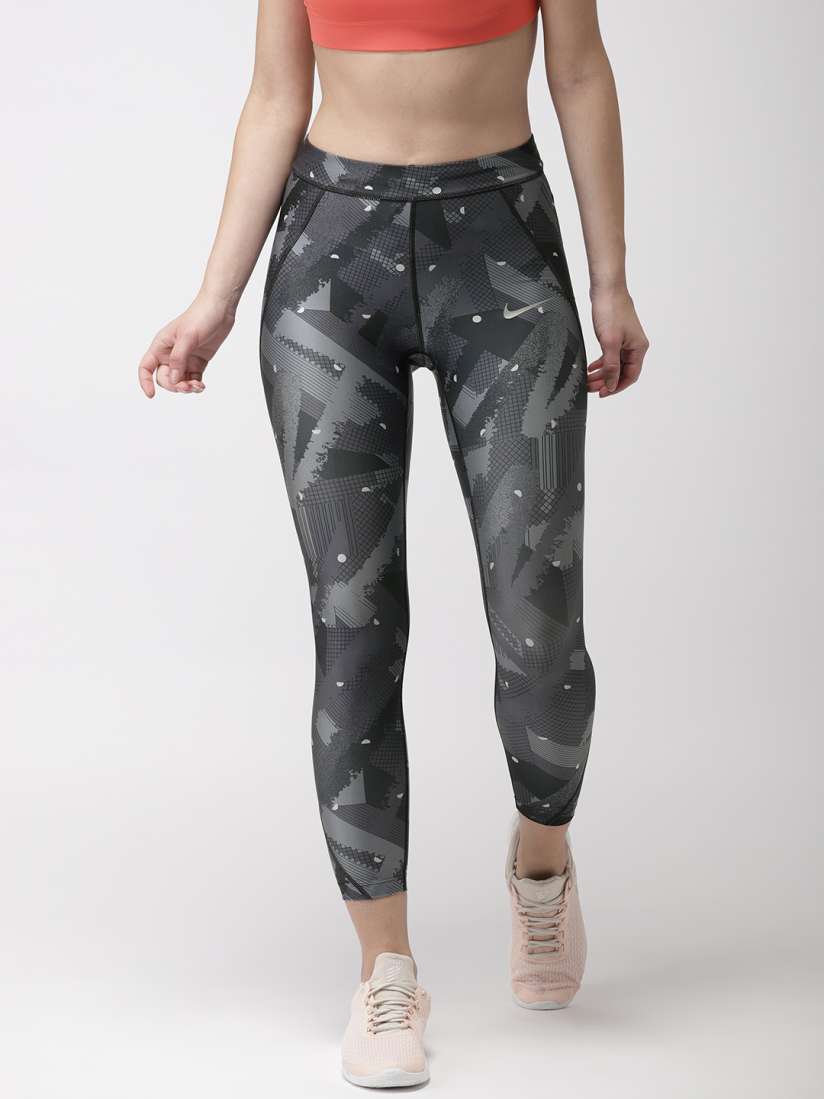 Nike jdi capri tights ladies hotsell