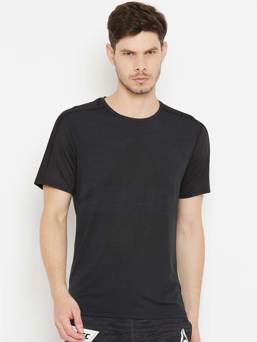Training activchill move tee hotsell