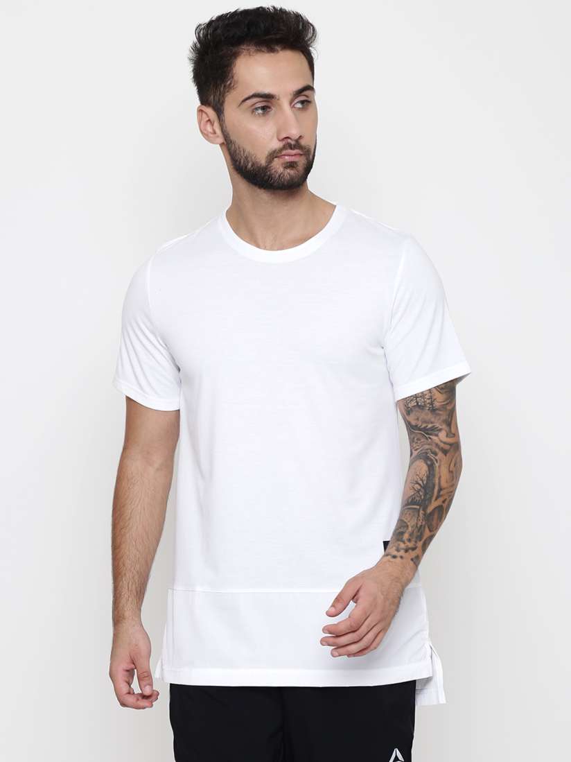 Myntra reebok t shirts clearance