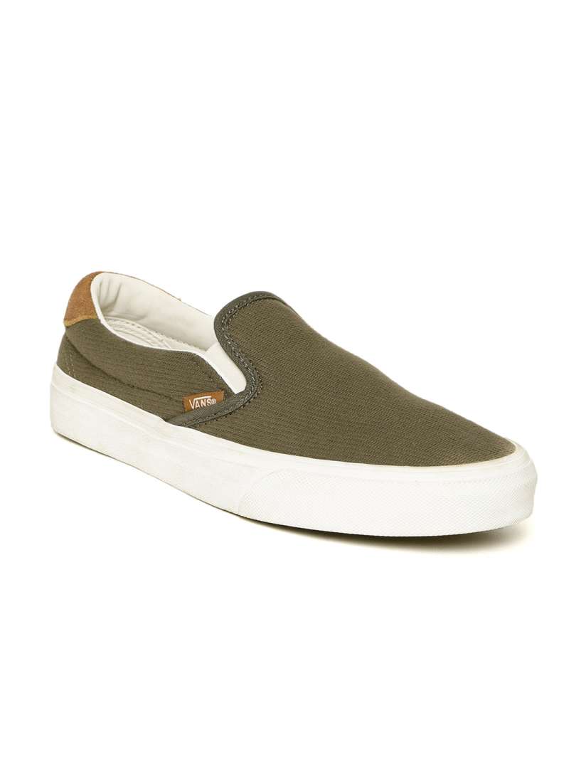 Vans shoes online myntra 2025