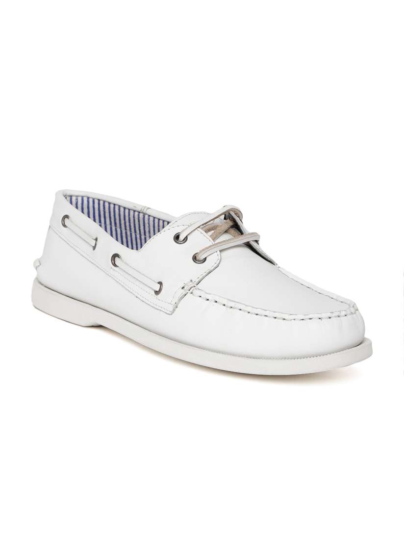 United colors of benetton boat shoes outlet