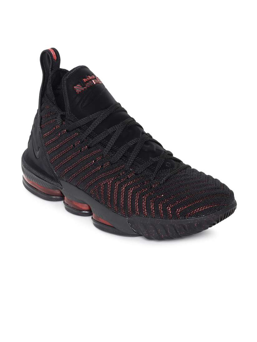Nike lebron xvi black top