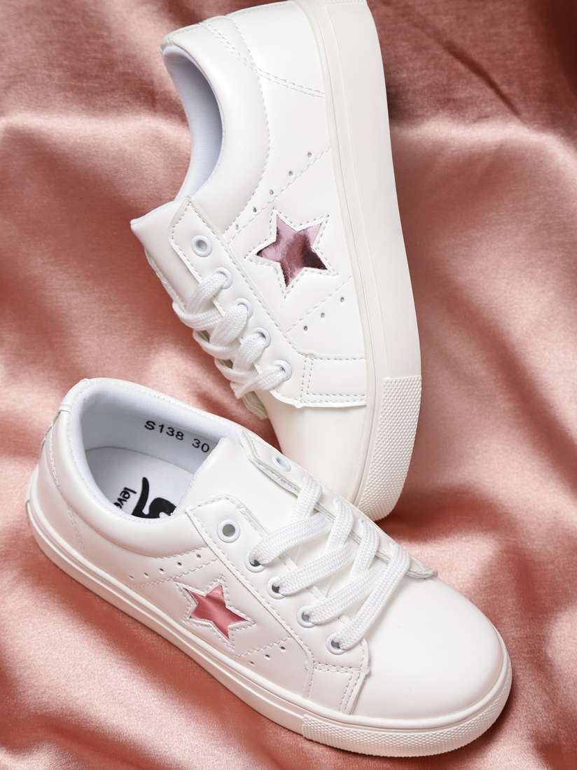 White sneakers for girl myntra best sale