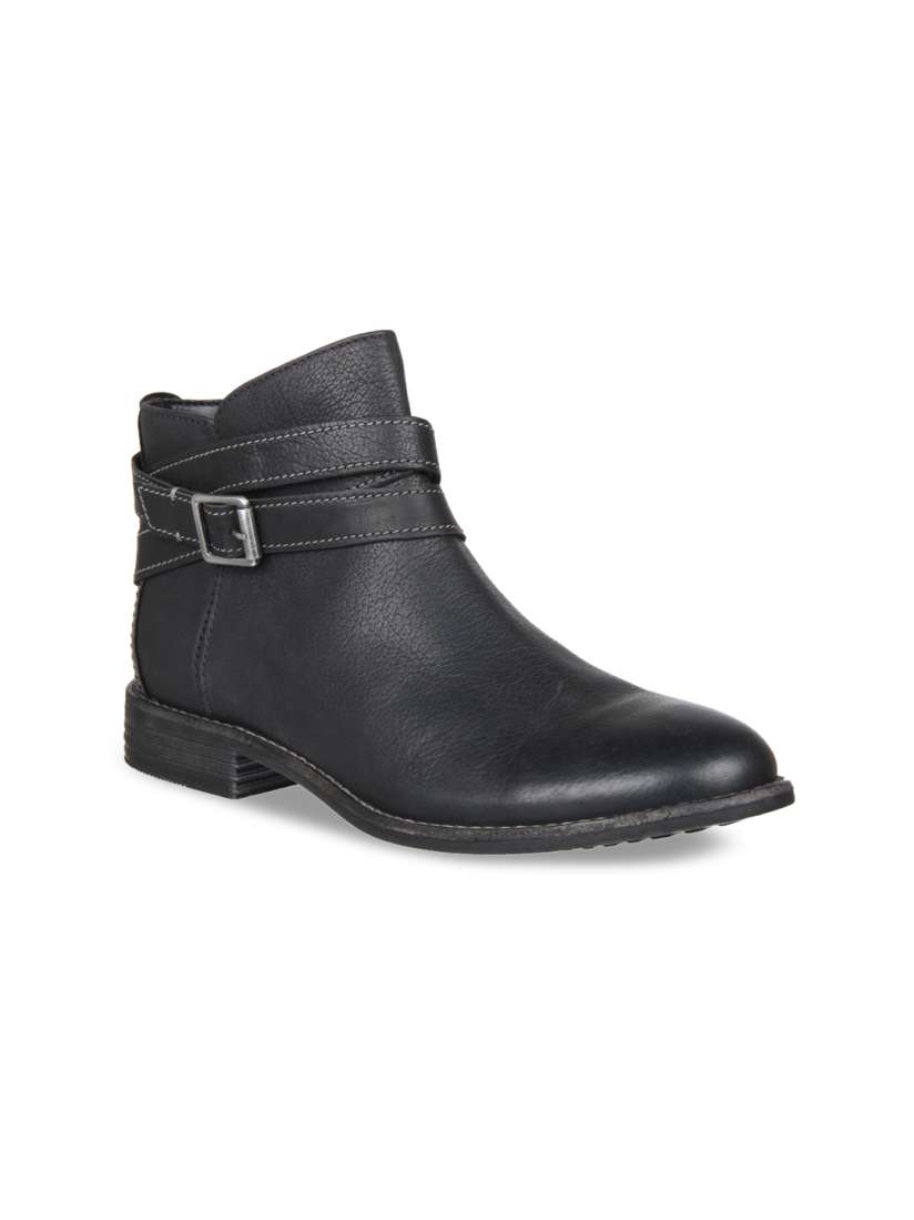 Clarks flat black boots online