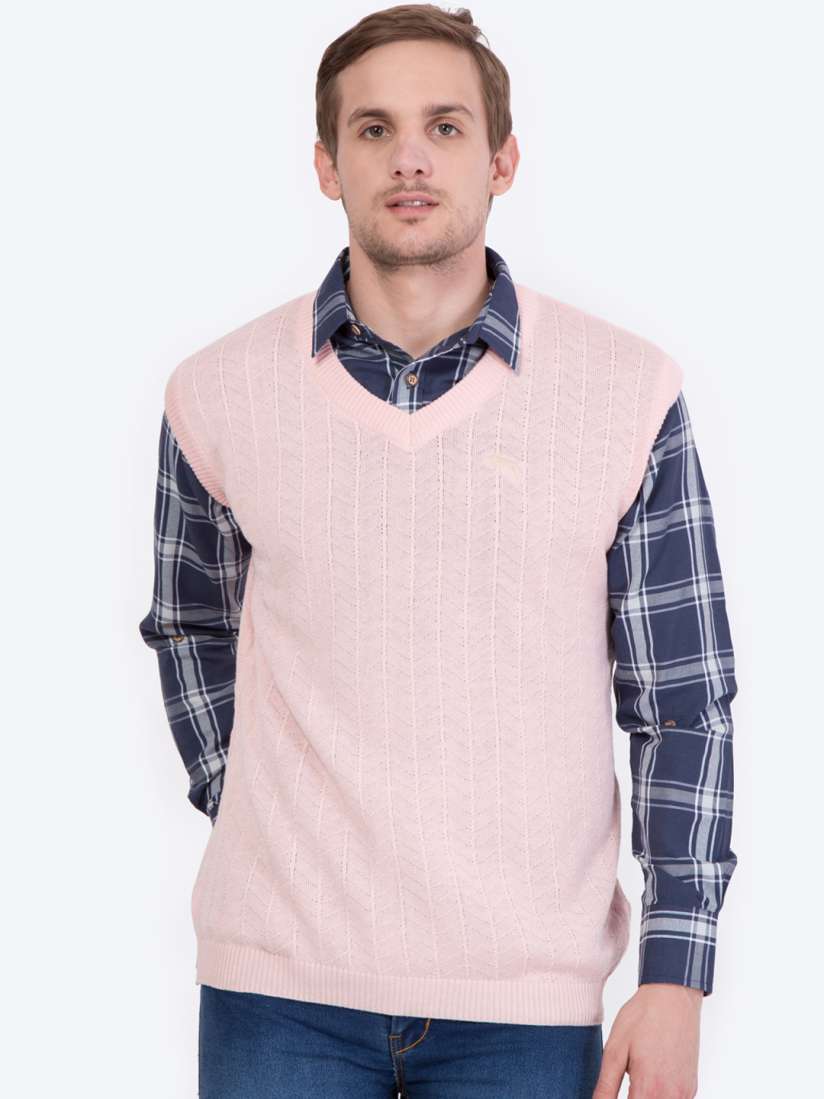 Pink sweater vest mens store