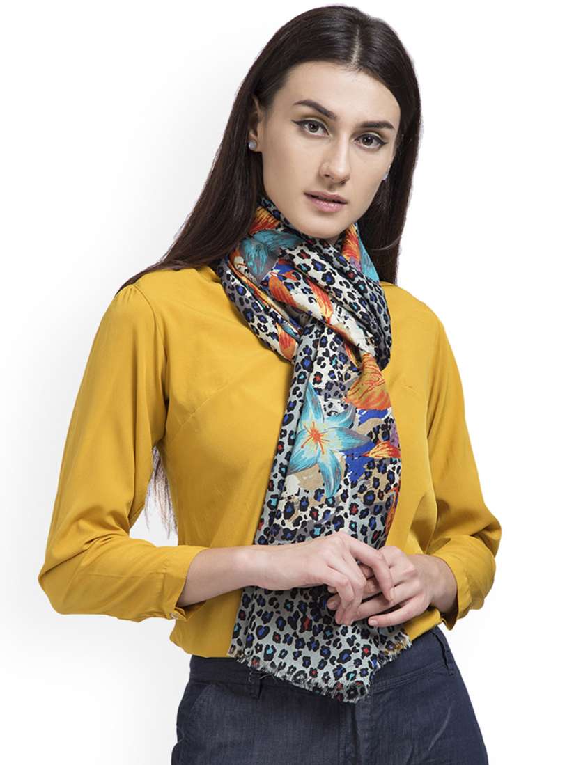 Myntra stoles online