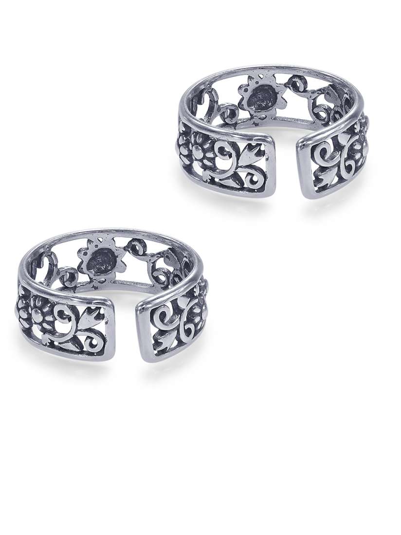 Buy Taraash Women Set of 2 Sterling Silver Toe Rings Ring for Women 7588715 Myntra